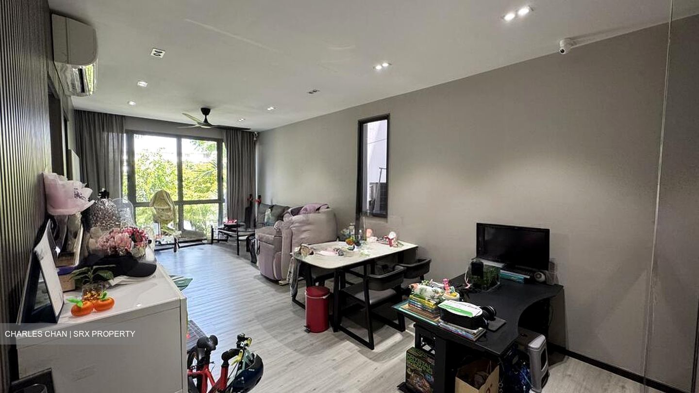 The Waterina (D14), Apartment #525628651